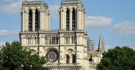 Obnova katedrale Notre Dame mogla bi trajati dodatnih "15 ili 20 godina"