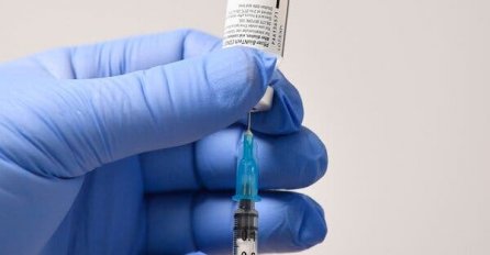 SAD prešao brojku od stotinu miliona vakcinisanih, u svrhu suzbijanja pandemije