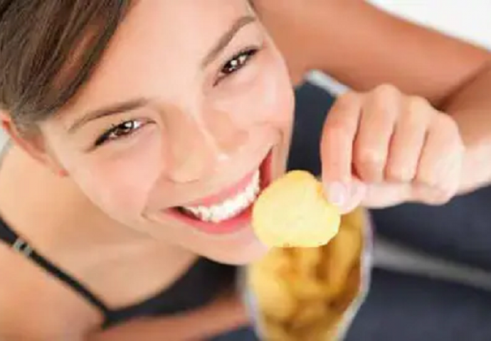 OGROMNA GREŠKA: Ukoliko praktikujete da jedete čips iz kese, odmah prestanite