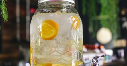 NE KLJUKAJTE SE ANTIBIOTICIMA: Napravite PRIRODNU zamjenu koja UNIŠTAVA SVE BAKTERIJE I LIJEČI INFEKCIJE! (RECEPT)