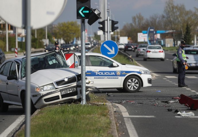 Saobraćajna nesreća u Zagrebu, nekoliko osoba povrijeđeno