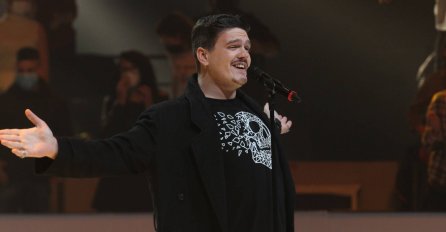 ISAK ŠABANOVIĆ OBJAVIO VAŽNO OBAVJESTENJE FANOVIMA: Nakon što se sinoć nije pojavio u Zvezdama GRANDA, sada je napisao ovu poruku na Instagramu 