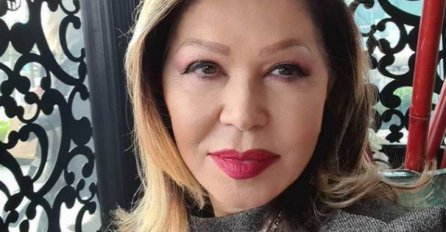 NEDA UKRADEN IMA 70 GODINA A ČEKAJTE DA VIDITE KAKO IZGLEDA BEZ ŠMINKE I UREĐIVANJA SLIKA: Da li je ovo ista žena? 