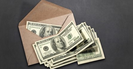 PARE SE BUKVALNO LIJEPE ZA NJIH, NJIMA JE NOVČANIK UVIJEK PUN: Ova tri horoskopska znaka imaju sreće, NE ZNAJU ZA SIROMAŠTVO