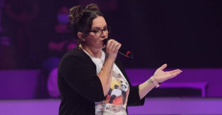 PROBUŠILA JE KAŠIKU ZBOG SAŠE POPOVIĆA, ali svi su ostali zaprepašteni kada vidjeli njenu mamu, EVO KAKO ONA IZGLEDA !