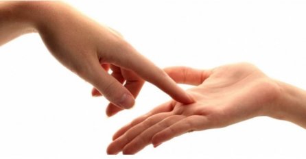 ZNATE LI ŠTA ZNAČE LINIJE NA DLANOVIMA? NIJE SAMO ZA GATANJE: Mnogi su iznenađeni, OVO NISMO ZNALI 