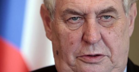 Češki prosvjednici traže od Senata da optuži predsjednika Miloša Zemana za veleizdaju zbog podrške Rusiji