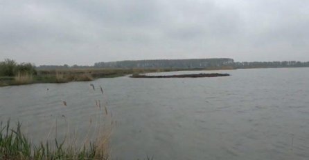 Utopio se petogodišnji dječak: Tokom igre upao u bazen za ribu