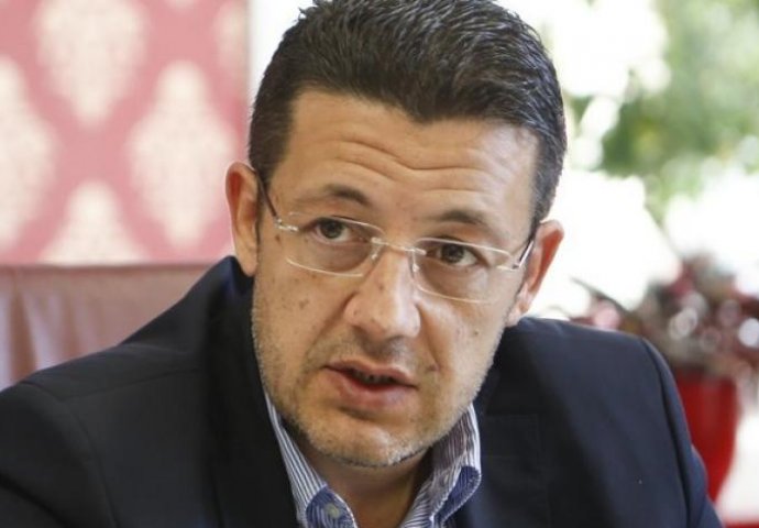 Čampara upozorio Vulina: Polomit ćeš zube na započinjaju ujedinjenja Srba na štetu BiH