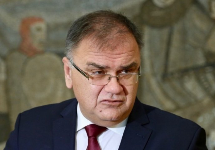 Ivanić: BiH je temu non papera digla tako visoko, jer to odgovara Dodiku i Izetbegoviću, da budu jaki Srbin i Bošnjak