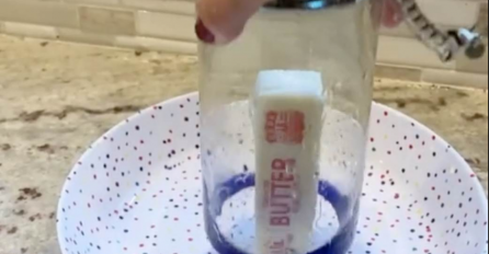 UZMITE OBIČNU ČAŠU I STAVITE JE NA MASLAC: Žena pokazala super kuhinjski trik, kako ovo ranije nismo znali (VIDEO)