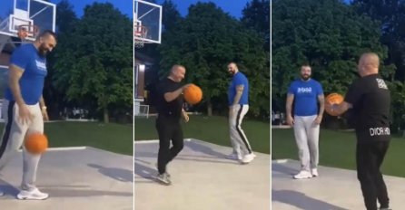 ĐANI SE OKUŠAO U KOŠARCI I TO SA NIKOLOM PEKOVIĆEM: SIJEVALE opaske! Vidi mali kako igra (FOTO)