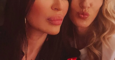 SLAVLJE SINOĆ KOD HARISA DŽINOVIĆA i MELINE: Stigle i Ceca i Jovana Joksimović, DŽINOVIĆI IMAJU RAZLOGA ZA SLAVLJE (FOTO)