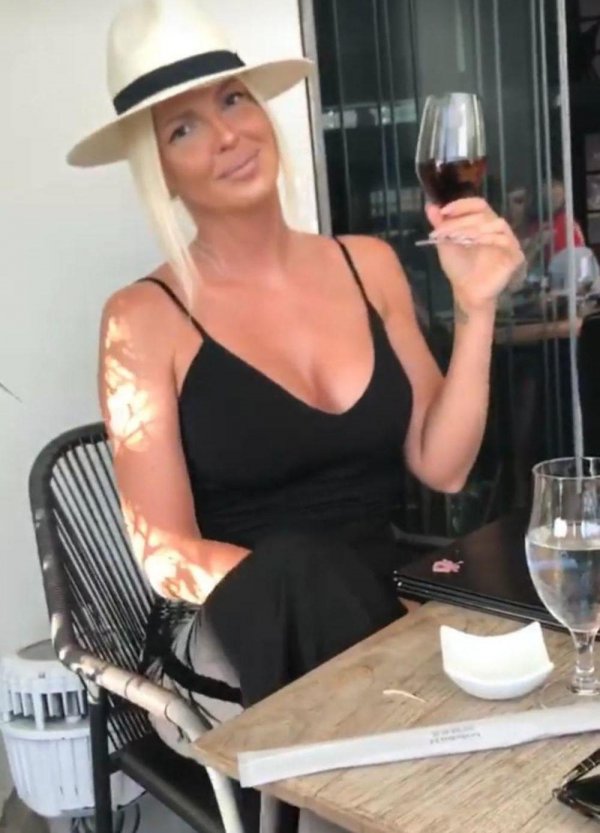 291805-jelena-karleusa-ff