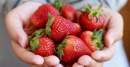 POJEDITE 10 JAGODA SVAKOG DANA, REZULTATI ĆE VAS ODUŠEVITI: 6 zdravstvene blagodati jagoda koje sigurno niste znali