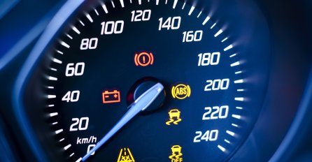 ZAUSTAVITE AUTO ODMAH! Evo šta znači kada vam se upali ŽUTA LAMPICA! Ni iskusni VOZAČI NE ZNAJU!