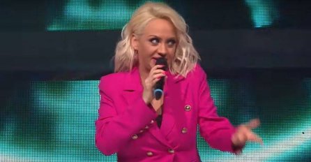 TAKMIČARKA IZAŠLA SAMA NA SCENU, ali ovo niko nije očekivao: "Svima si lupila šamar", POGLEDAJTE IZNENAĐENJE NA KRAJU EMISIJE