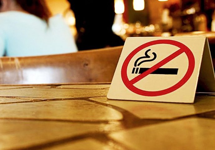 ANKETA: Treba li potpuno zabraniti pušenje u restoranima i svim zatvorenim objektima?