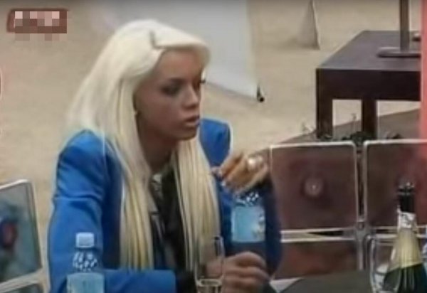 2572741-mimi-veliki-brat-2-censored-ff