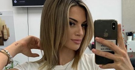 TARA SIMOV VIŠE NE IZGLEDA OVAKO! PONOVO PROMIJENILA FRIZURU: Ne prestaje da radi na sebi (FOTO)