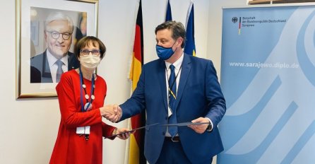 Njemačka pomože pet bolnica u BiH sa 60.000 eura u borbi protiv koronavirusa