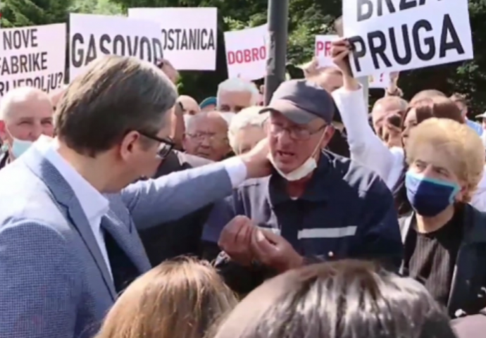 Vučiću prišao čovjek sa suzama u očima: Stani, nemoj da plačeš, odmah mi zovite Bajatovića, trčite! PREPOZNAJETE LI UČESNIKA ZVEZDE GRANDA?