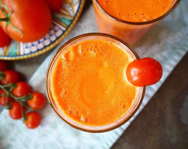 refreshing-tomato-carrot-juice-paleo-perchancetocook-4-1024x814