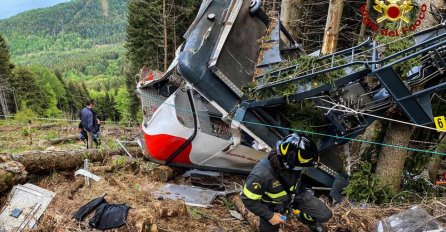 Svjedoci tragedije u Italiji: Čuli smo jak prasak, a onda vidjeli kablove kako lete