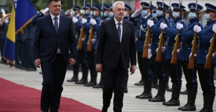 Krivokapić svečano dočekan u Sarajevu