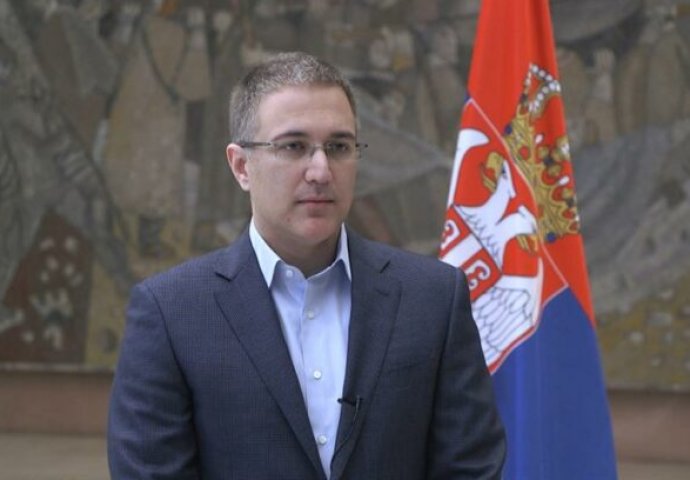 Đukanović: Stefanović podnio ostavku na mjesto predsjednika SNS Beograd