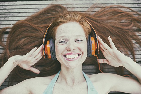 podcasts-to-listen-to-while-high