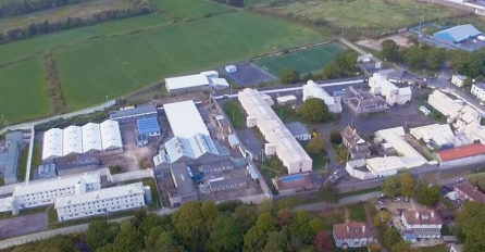 Pogledajte kako izgleda zatvor u kojem će Radovan Karadžić provesti ostatak života (VIDEO)