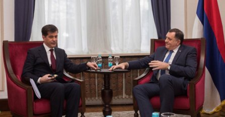 Nelson s Dodikom razgovarao o imenovanju Schmidta