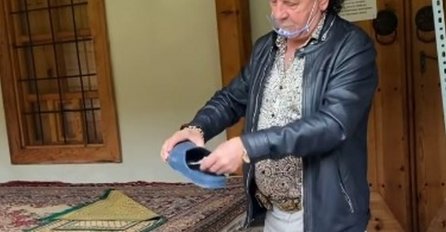  Sejo Brajlović ostavio 100 KM u papuči džematlije