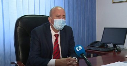 Plata direktora UKC Tuzla 4.000, a njegovog pomoćnika 7.000 KM