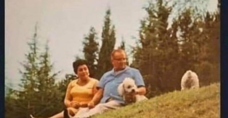 NEKO JE PRIMIJETIO NEŠTO ČUDNO NA OVOJ FOTKI TITA I JOVANKE: Svojim komentarom nasmijao sve, VIDITE LI I VI?