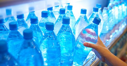 U JEDNOM SLUČAJU FLAŠIRANA VODA MOŽE DA BUDE OPASNA PO ZDRAVLJE: Ruska doktorka poslala važno upozorenje