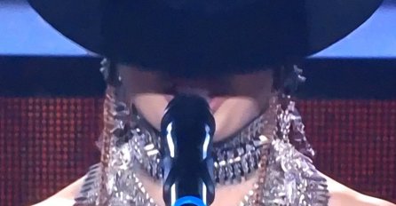 KAD SE ONA POJAVILA NA SCENI ZVEZDA GRANDA, svi zanijemili: A onda uslijedio gromoglasan aplauz, NJEN MENTOR SKOČIO OD SREĆE