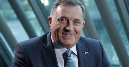 Dodik odgovorio Borenoviću i Šaroviću: “Još kada bi bili spremni da je brane od velikobošnjačke politike"