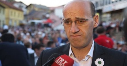 Salkićeva izjava o rušenju simbola srpske agresije pogodila zvaničnike iz RS-a: Mi Srbi ne znamo mrziti, vi ste nesposobni i zaostali