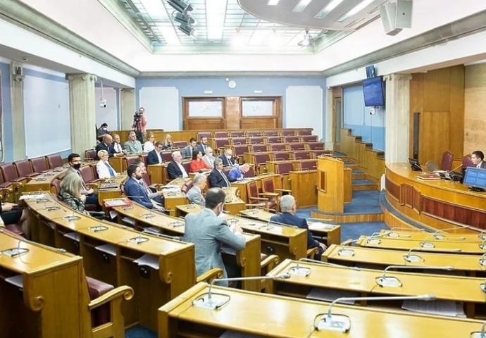 Skupština Crne Gore danas nije glasala o Rezoluciji o genocidu u Srebrenici