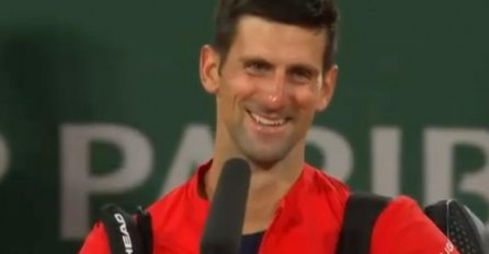 VIC DANA: Zaustavlja carinik Đokovića