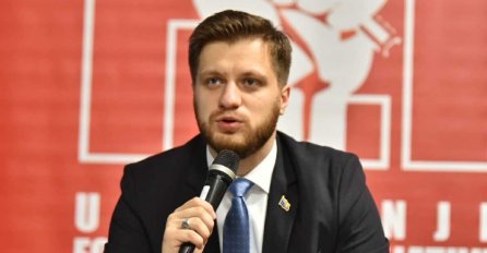 Irfan Čengić: “Osuđujem zastupnike koji su se vakcinisali, a nisu nabavili vakcine za građane”