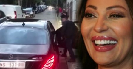 EVO KO PJEVA NA CECINOM ROĐENDANU, PROCURILI DETALJI IZ VILE NA DEDINJU: Niko nije ni slutio, ZAR ONA?