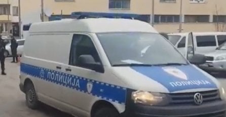 Užas u BiH: Sebe i suprugu polio benzinom, žena se spasila bijegom u kupatilo