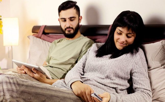 e2098b79-2570-4a97-bbdb-a617069fcb6f07-whywomencheat-evenscore