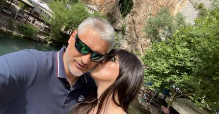 Jovanović sa suprugom posjetio Blagaj: “Ašikujem , b’jela dana ne ostavljam”