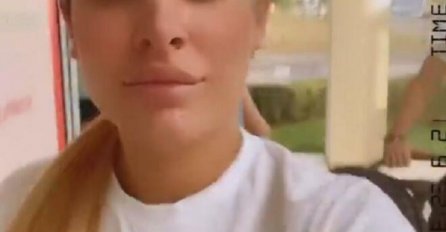 LUNA BUDNA U 5 UJUTRU, OBJAVILA SNIMAK IZ KREVETA SA BEBOM: Ne odvaja se od SLATKE KĆERKE, PREDIVAN PRIZOR! (FOTO)