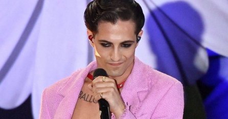 O STAJLINGU POBJEDNIKA EVROVIZIJE SVI PRIČAJU: Roze sako, kaiševi oko vrata i potpuno neočekivani ŽENSKI KOMAD