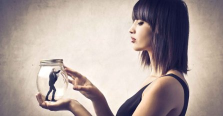 DIŠU VAM ZA VRATOM, SABOTIRAJU NA SVAKOM KORAKU: Evo kako da se izborite sa ljubomornim ljudima!